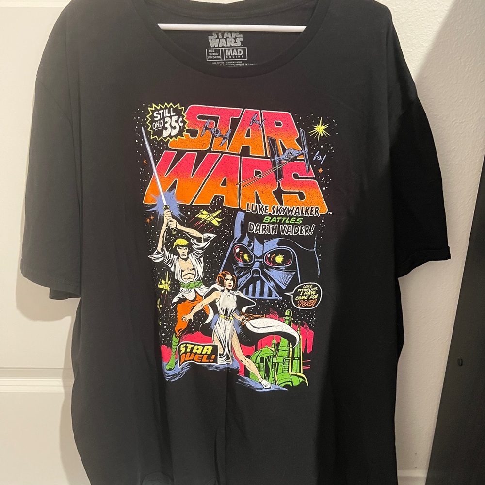MAD Engine Star Wars Black Graphic Tee